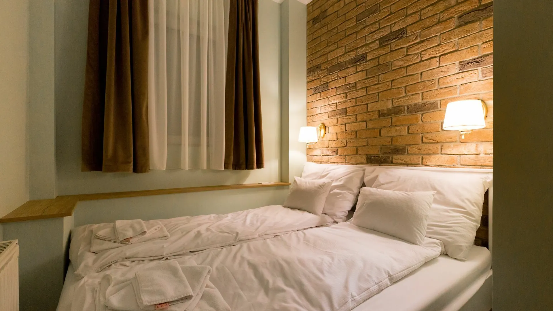Roland Apartments Budapest Hungary